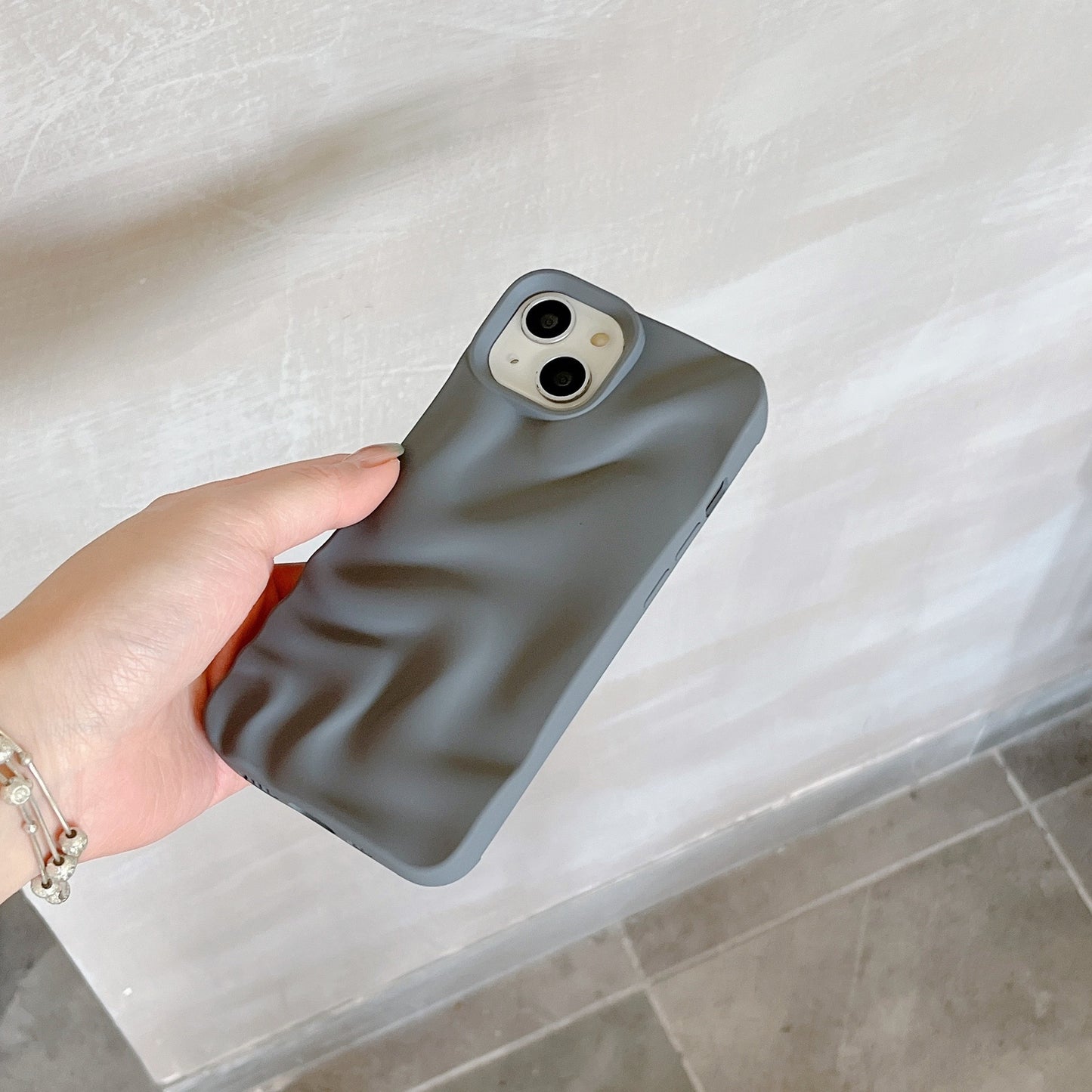 Pleated Water Ripple Solid Color Electroplated Drop-resistant Soft Shell