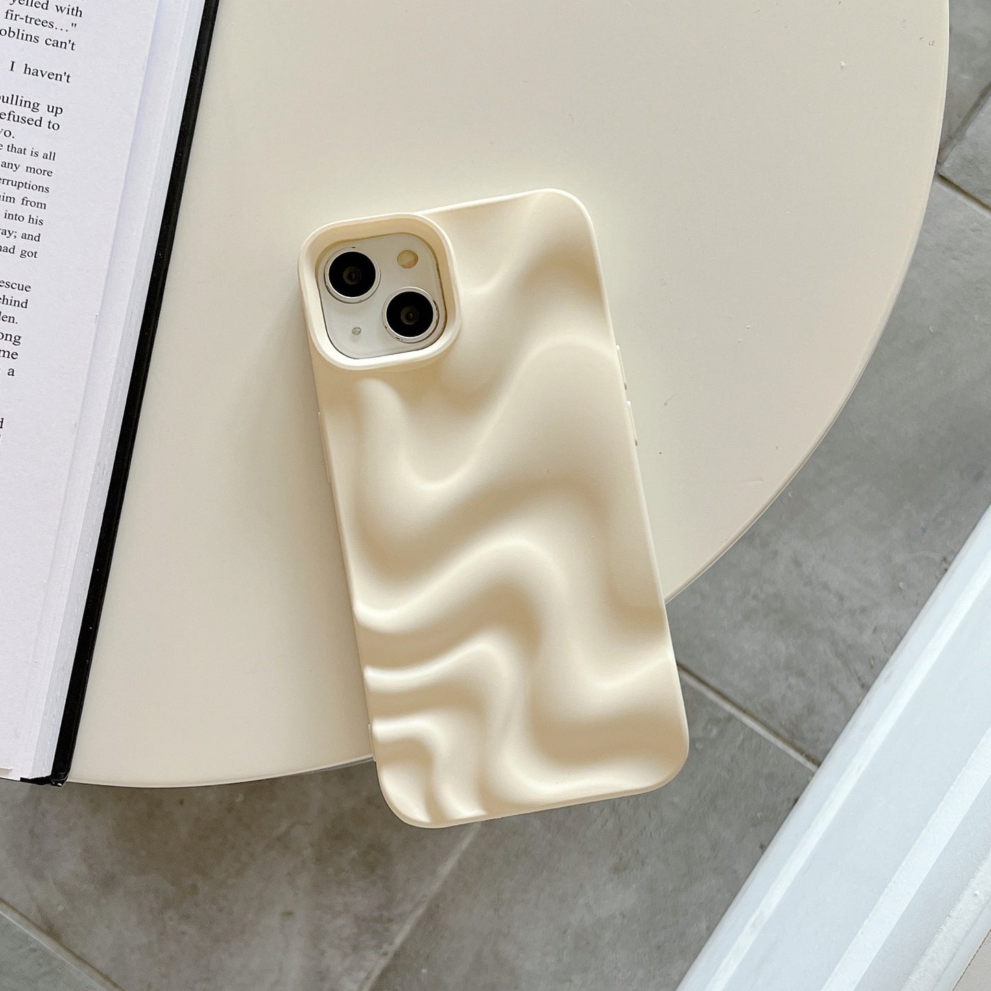 Pleated Water Ripple Solid Color Electroplated Drop-resistant Soft Shell
